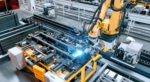 大湖之南丨這杯水升降42米一滴不灑,湖南工程機械真牛