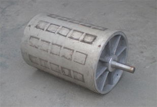 磁輥 干選磁輥報(bào)價(jià) 強(qiáng)磁磁輥廠家 鑫超供應(yīng)商 鞏義市鑫超選礦設(shè)備廠